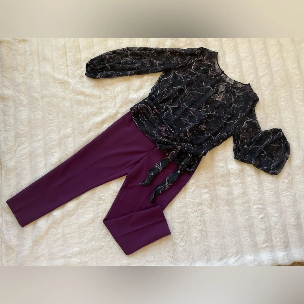 White House Black Market Pants. - Picture 2 of 8